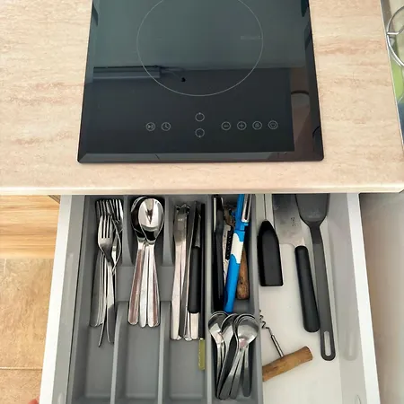 студия Sea Breeze Apartment