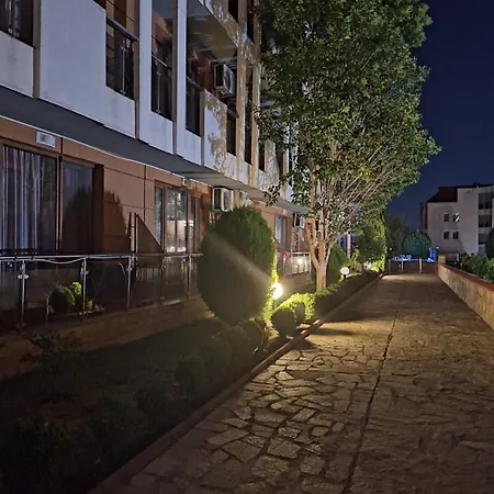 студия Sea Breeze